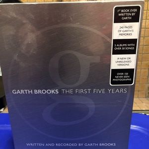 Garth Brooks set
